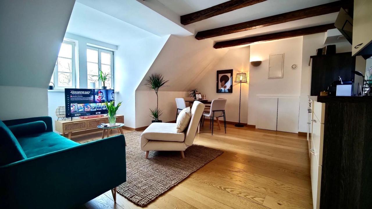 One Apartment'S⎢Neu+Zentral⎢Alberstplatz⎢Altbau Coburg Esterno foto